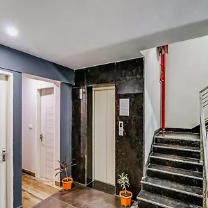 3* Hotel Townhouse Skylight Near Medanta Hospital
